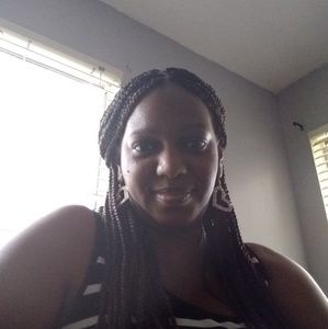 Meet your Posher, Felicia